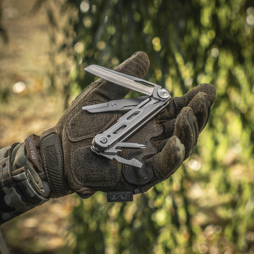 Type 3 Folding Knife (5 Tools) 3 Steel