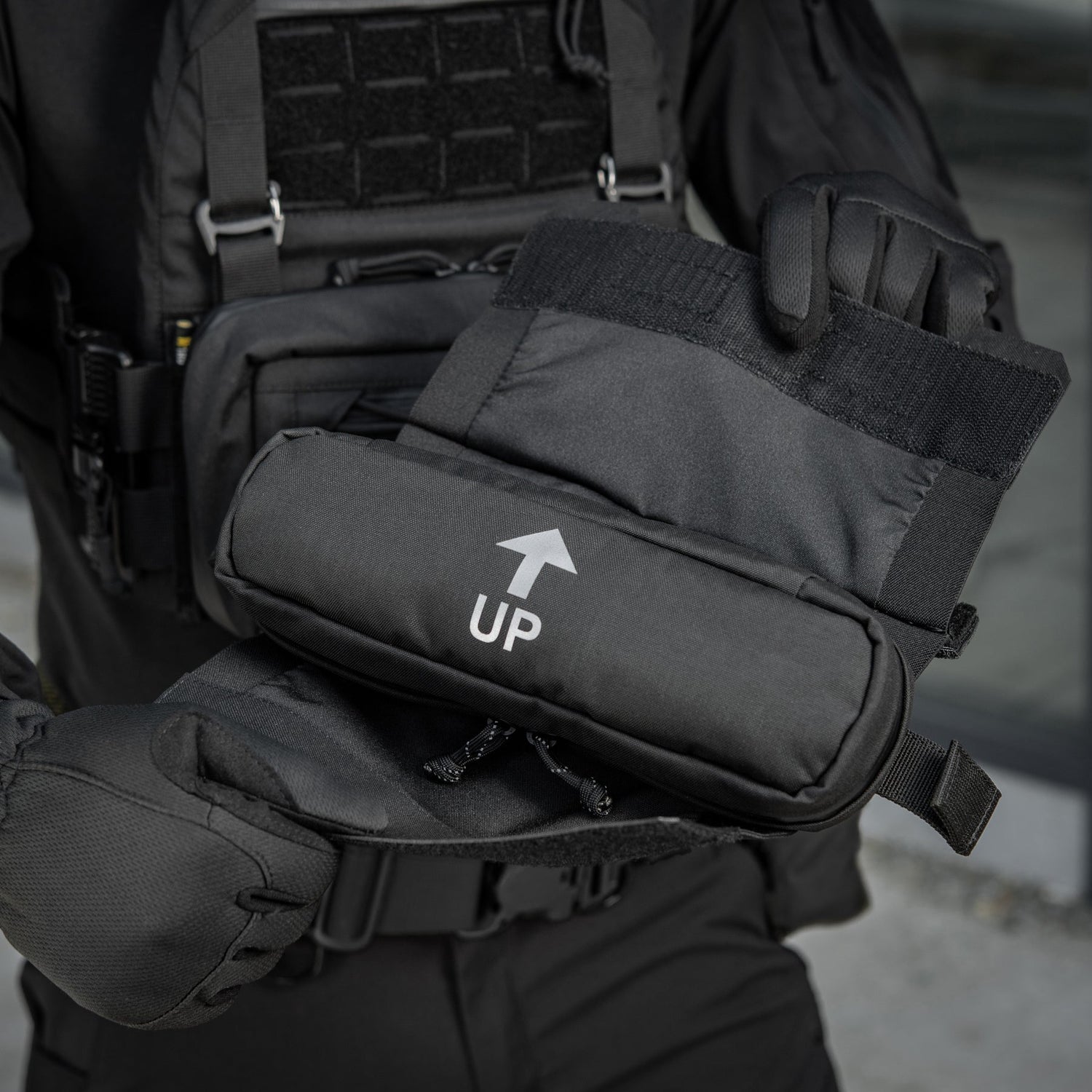 Horizontal Medical Pouch ROLL Elite