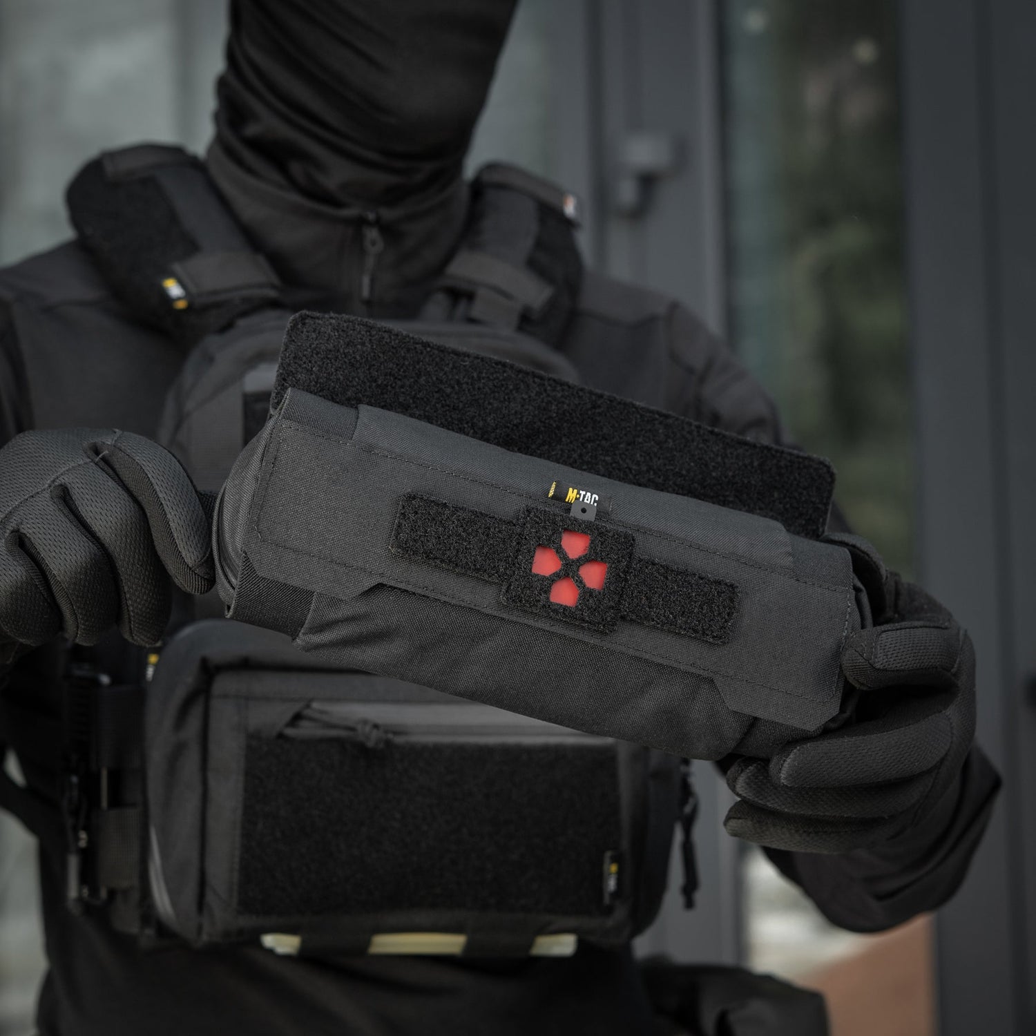 Horizontal Medical Pouch ROLL Elite